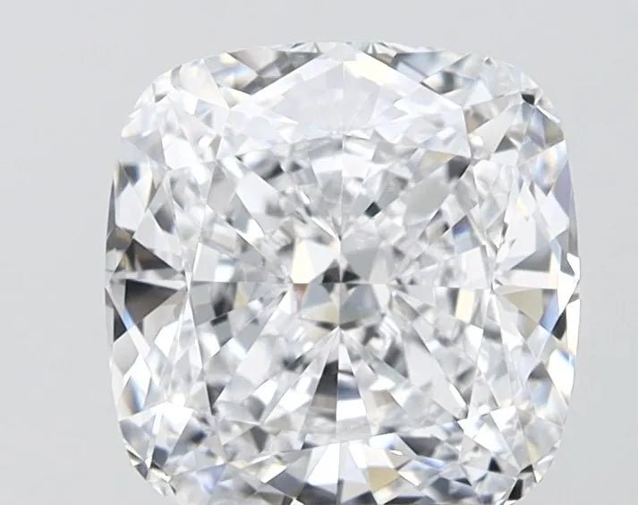 2.50ct Cushion modified Lab Grown Diamond (Colour D, Clarity VVS1, IGI Certified)