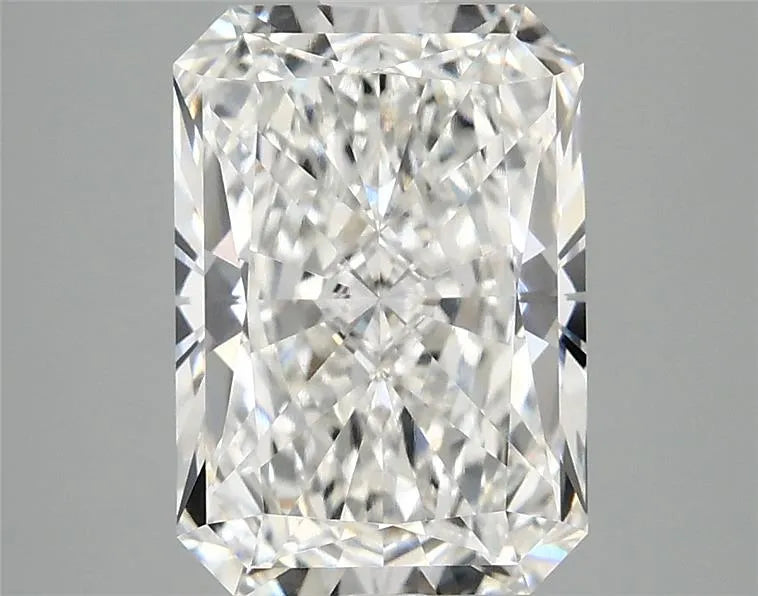2.77ct Radiant Lab Grown Diamond (Colour F, Clarity VVS2, IGI Certified)