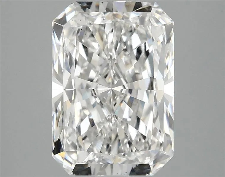 2.90ct Radiant Lab Grown Diamond (Colour E, Clarity VS1, IGI Certified)