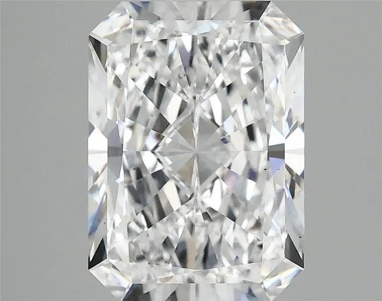 2.94ct Radiant Lab Grown Diamond (Colour D, Clarity VS2, IGI Certified)