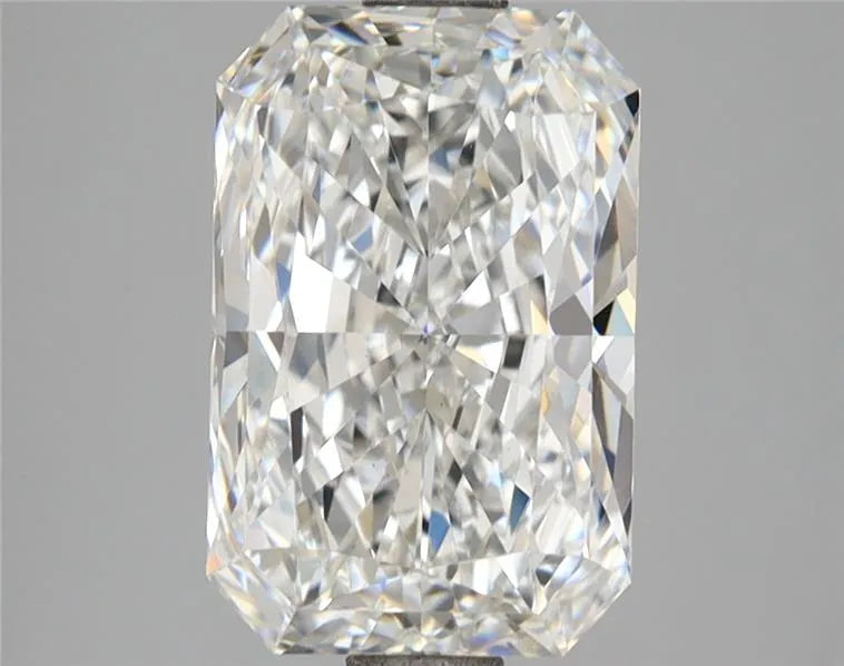 3.10ct Radiant Lab Grown Diamond (Colour F, Clarity VS1, IGI Certified)