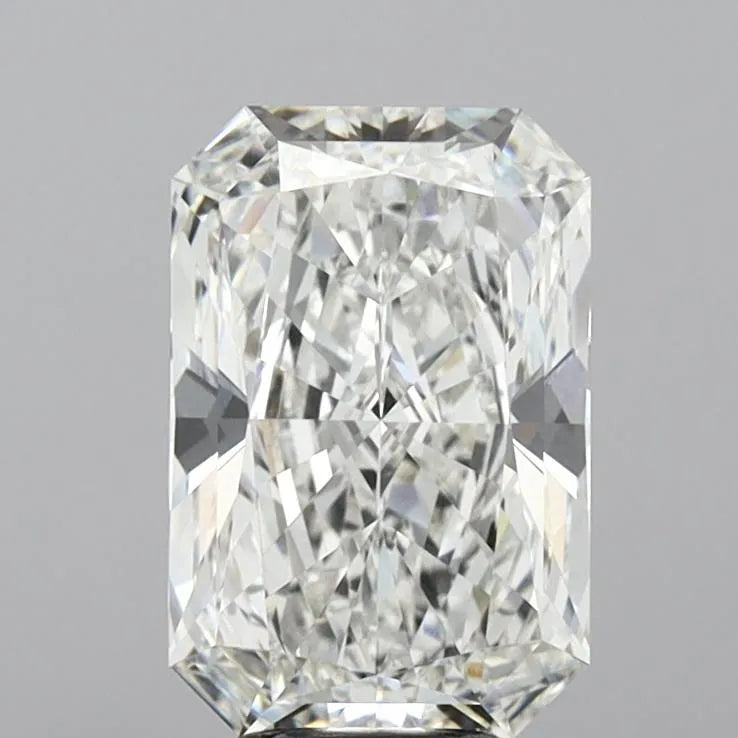 5.53ct Radiant Lab Grown Diamond (Colour F, Clarity VVS2, IGI Certified)