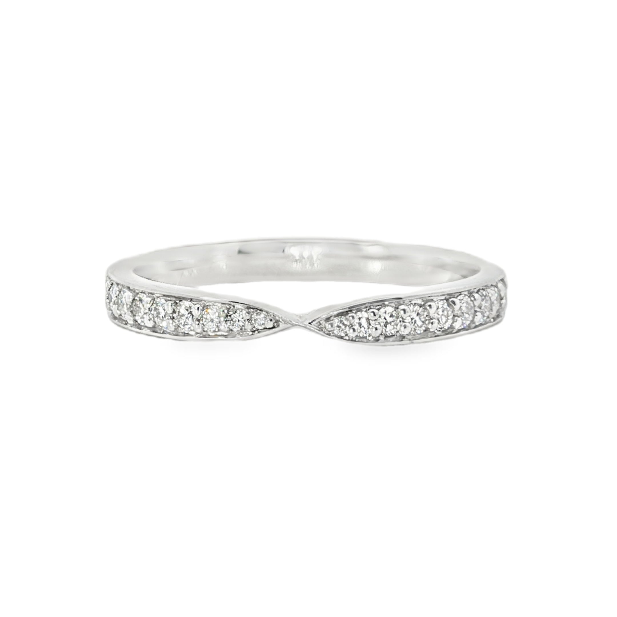 9ct White Gold Round Lab Grown Diamond Pinched Wedding Band – 0.20ct TDW