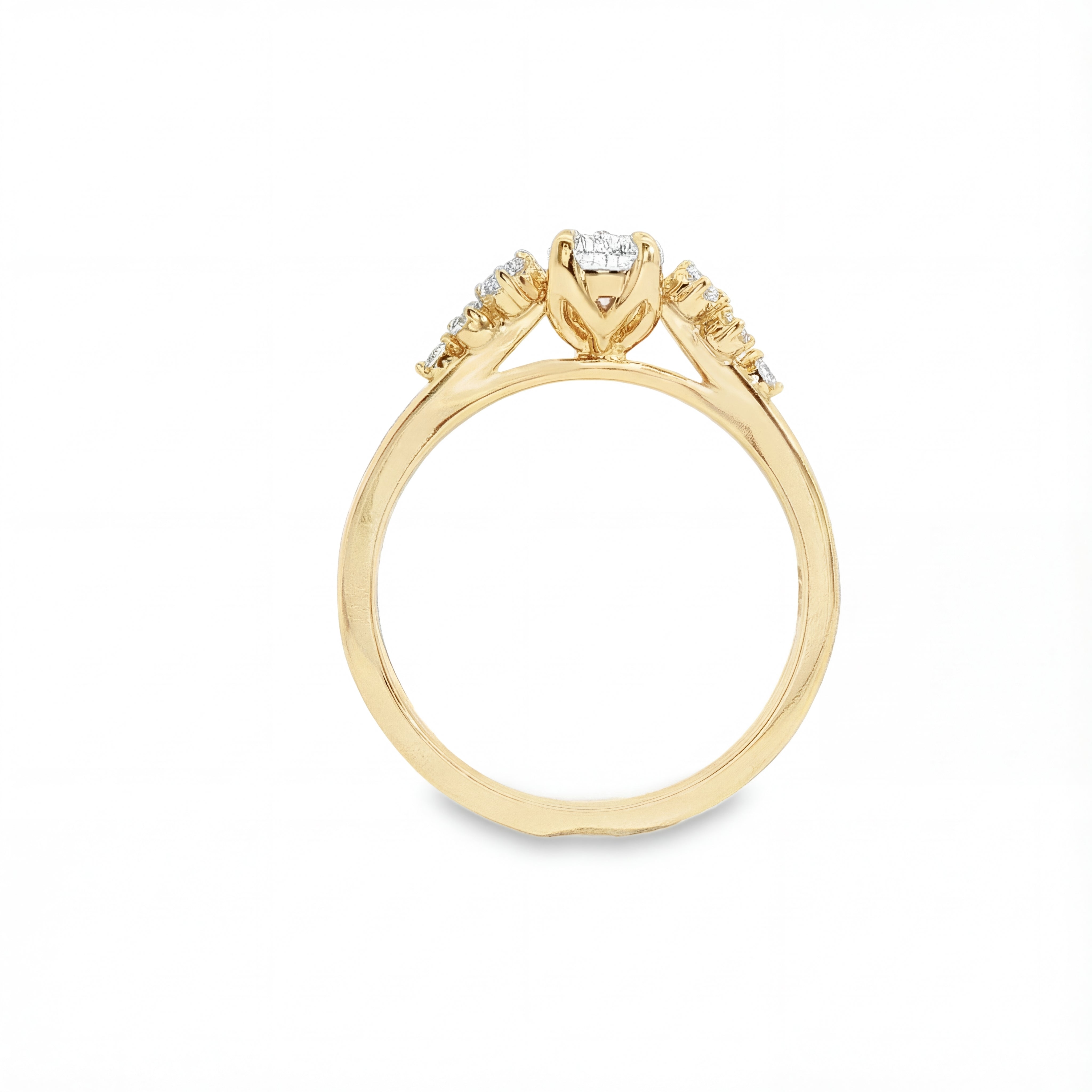 14ct Yellow Gold Pear-Cut Lab-Grown Diamond Ring with Cluster Shoulders