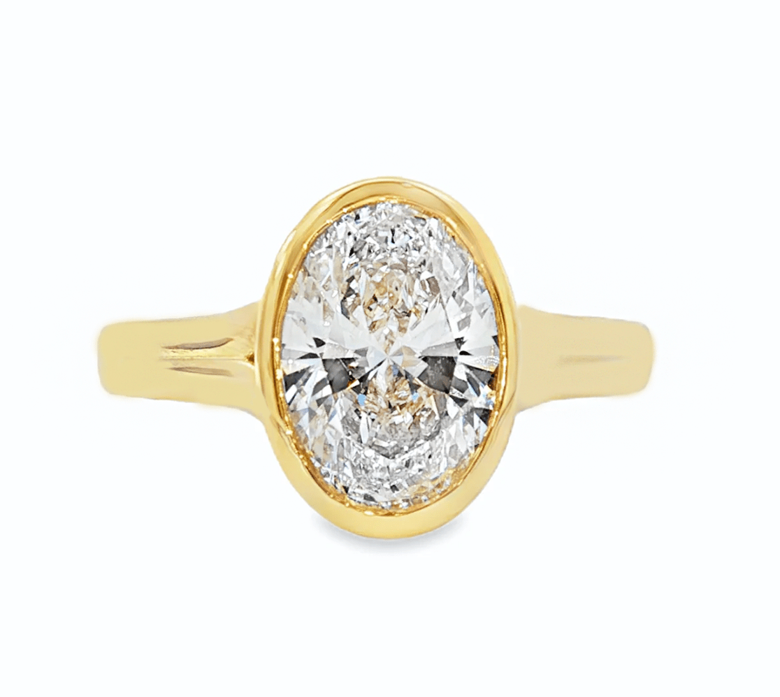 2.04ct Lab-Grown Diamond Bezel Set Ring with Split Shoulder in 9ct Yellow Gold, Oval Cut, E VS1, IGI 707545540 - Diamond Lab Boutique