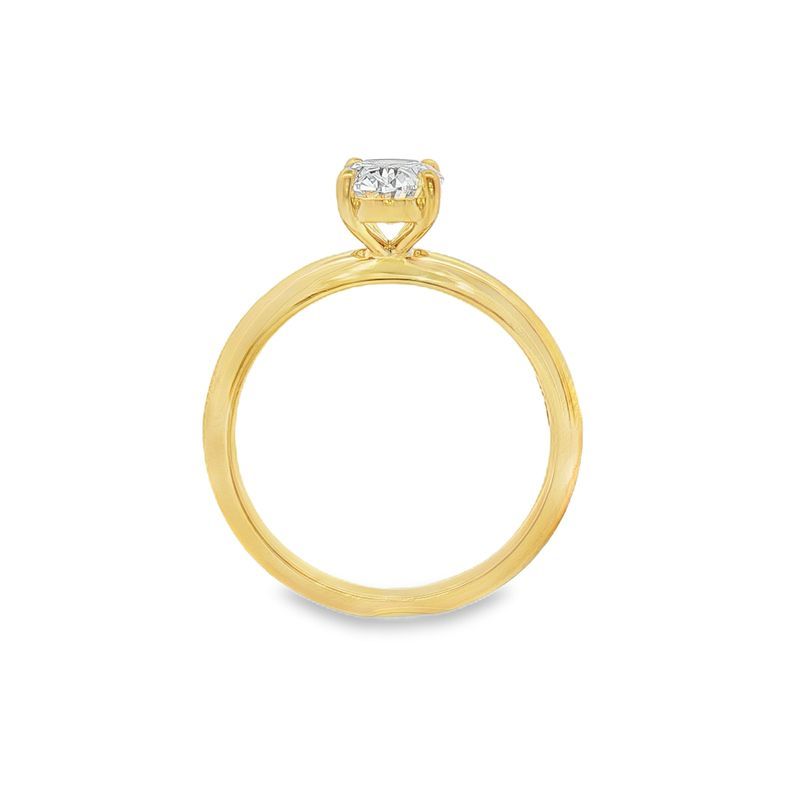 9ct Yellow Gold 1.00ct Oval Cut Claw Solitaire Engagement Ring