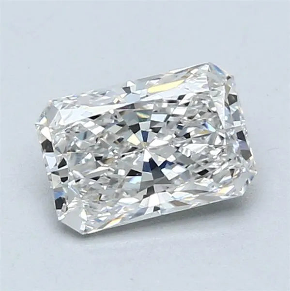 1.00ct Radiant Lab Grown Diamond (Colour F, Clarity VS2, IGI Certified)