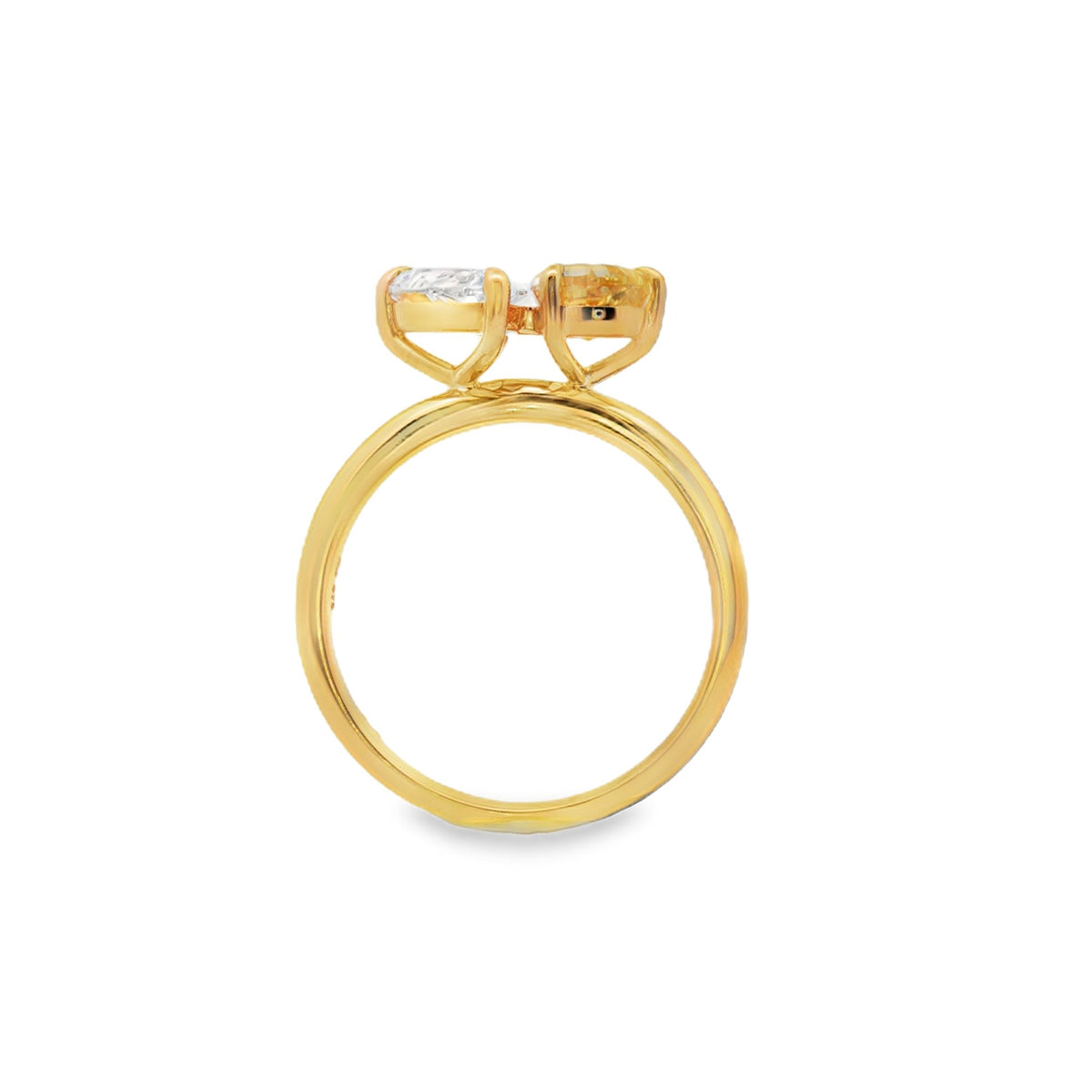 9ct YG claw set pear LGD ring TDW= 2.32ct 1.26ct pear D VVS1 and 1.06ct yellow LGD || D VVS1 IGI 585393234 and Pear 1.06ct Fancy Vivid Yellow VS1 IGI 680579856