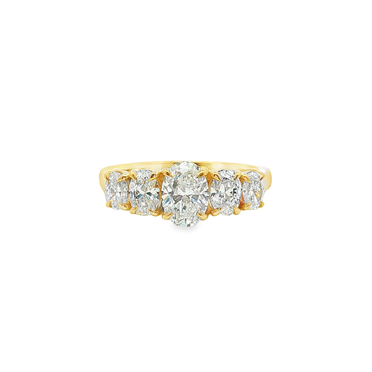 9ct Yellow Gold 1.60ct TDW Oval Cut Five Stone Graduated Engagement Ring