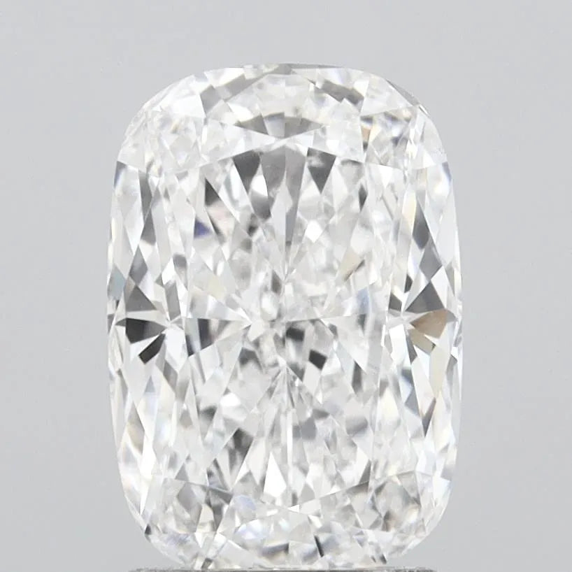 2.58ct Cushion modified Lab Grown Diamond (Colour E, Clarity VVS2, IGI Certified)