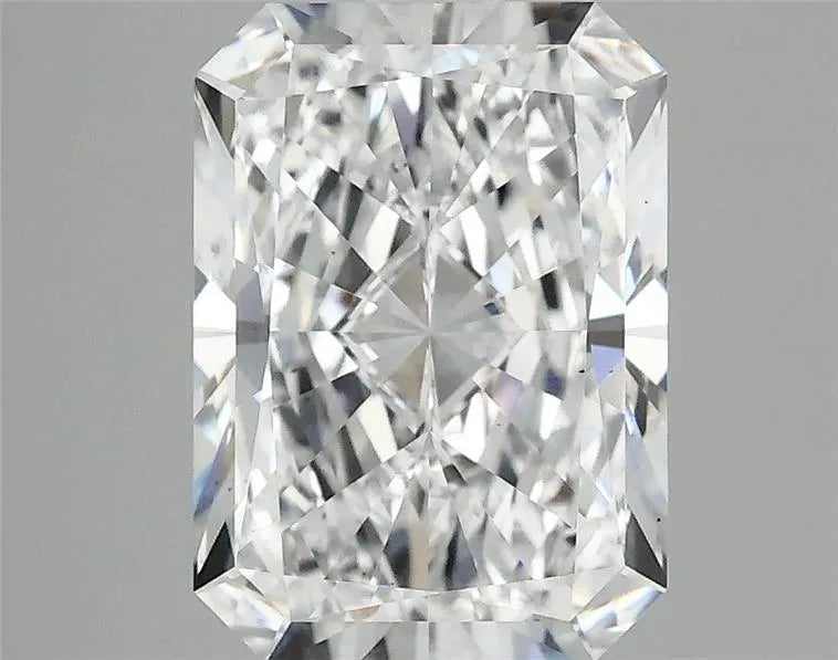 2.94ct Radiant Lab Grown Diamond (Colour D, Clarity VS2, IGI Certified)