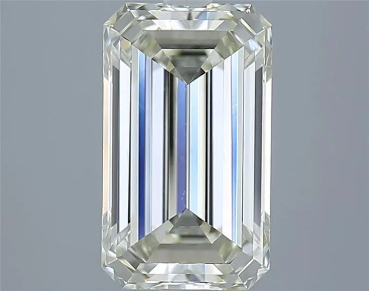 3.02ct Emerald Natural Diamond (Colour J, Clarity VS2, Cut VG, IGI Certified)