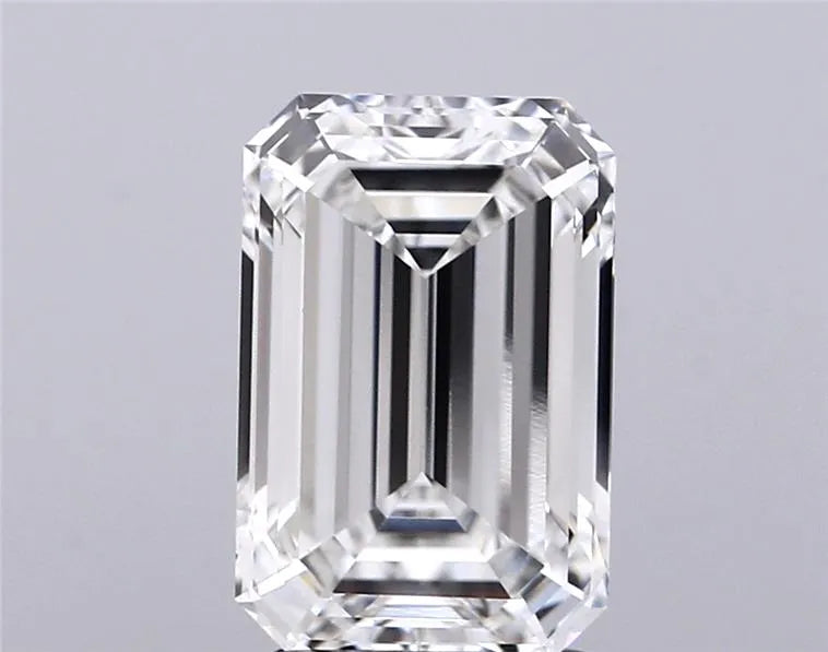 3.03ct Emerald Lab Grown Diamond (Colour F, Clarity VVS2, IGI Certified)