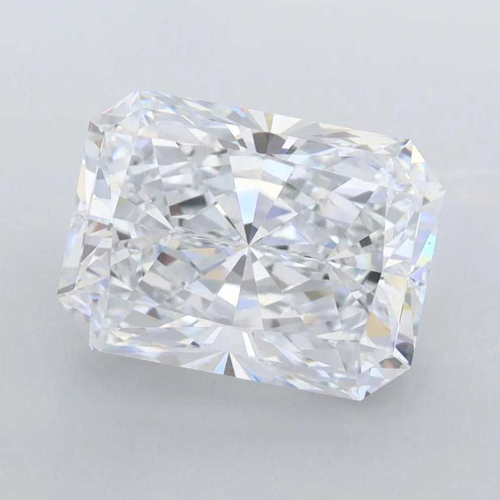 3.30ct Radiant Lab Grown Diamond (Colour D, Clarity VVS1, IGI Certified)