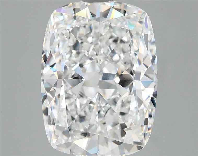 4.00ct Cushion modified Lab Grown Diamond (Colour D, Clarity VVS1, IGI Certified)