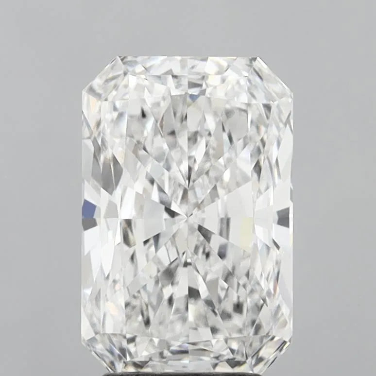 4.00ct Radiant Lab Grown Diamond (Colour E, Clarity VS1, IGI Certified)