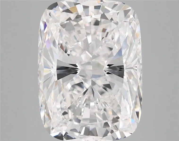 4.06ct Cushion modified Lab Grown Diamond (Colour D, Clarity VVS2, IGI Certified)