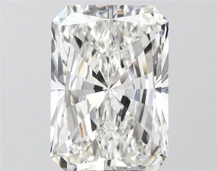 4.81ct Radiant Lab Grown Diamond (Colour G, Clarity VVS2, IGI Certified)