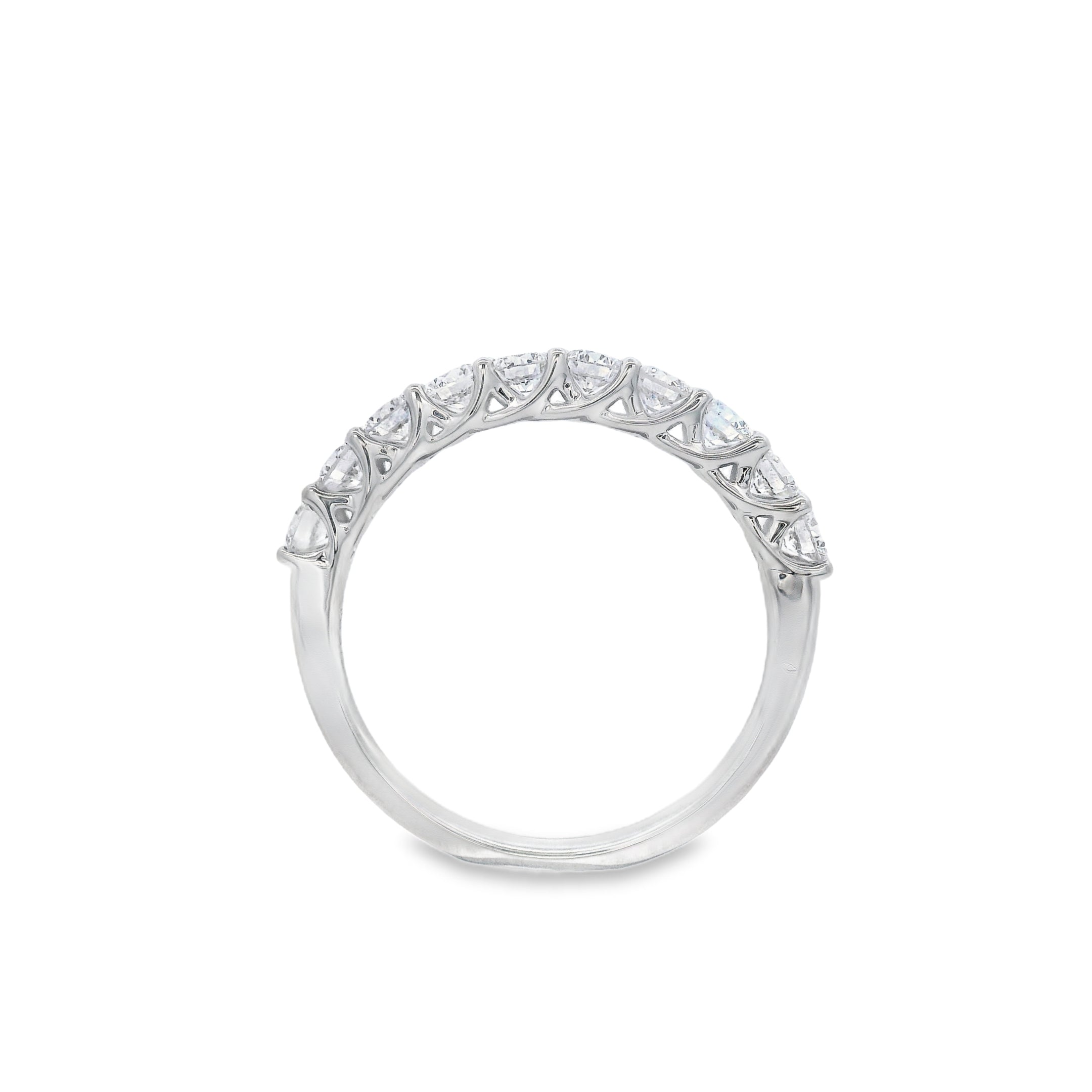 9ct White Gold Round Lab Grown Diamond Claw Set Wedding Band – 0.85ct TDW