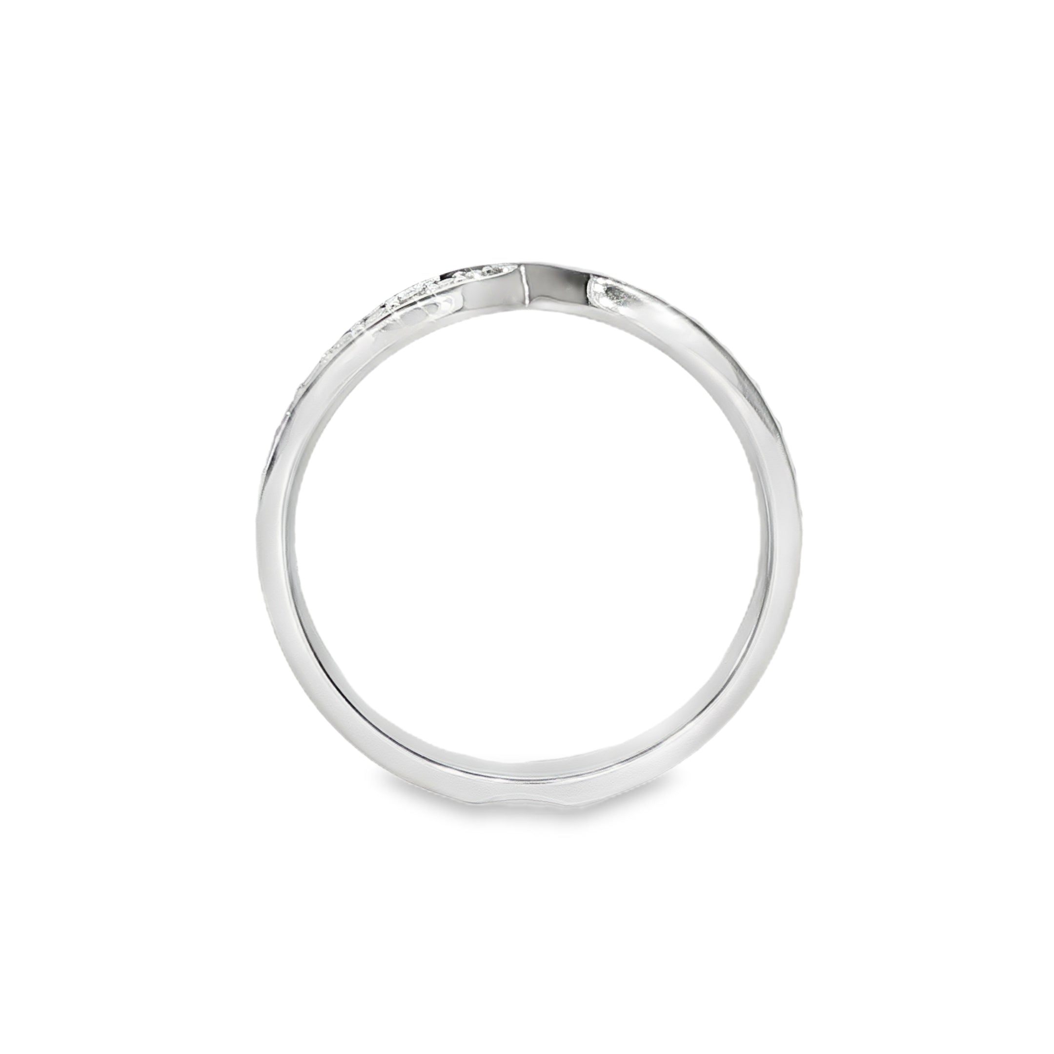 9ct White Gold Round Lab Grown Diamond Pinched Wedding Band – 0.20ct TDW