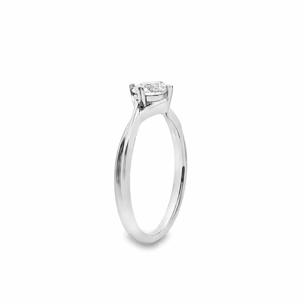 18ct White Gold Round Lab Grown Diamond Twist Shoulder Ring – 0.53ct TDW