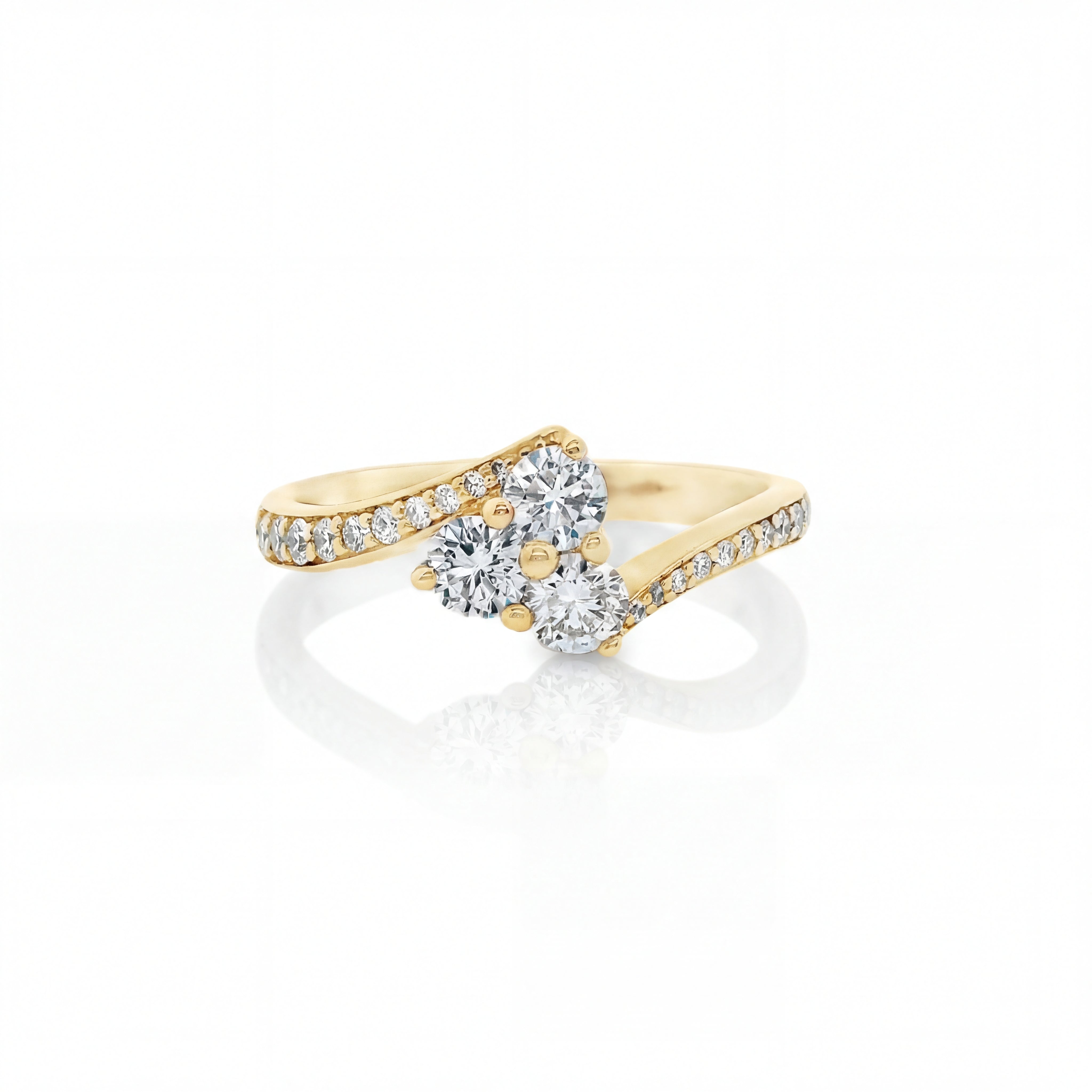 9ct Yellow Gold Lab Grown Diamond Trio Cluster Ring – 0.20ct TDW