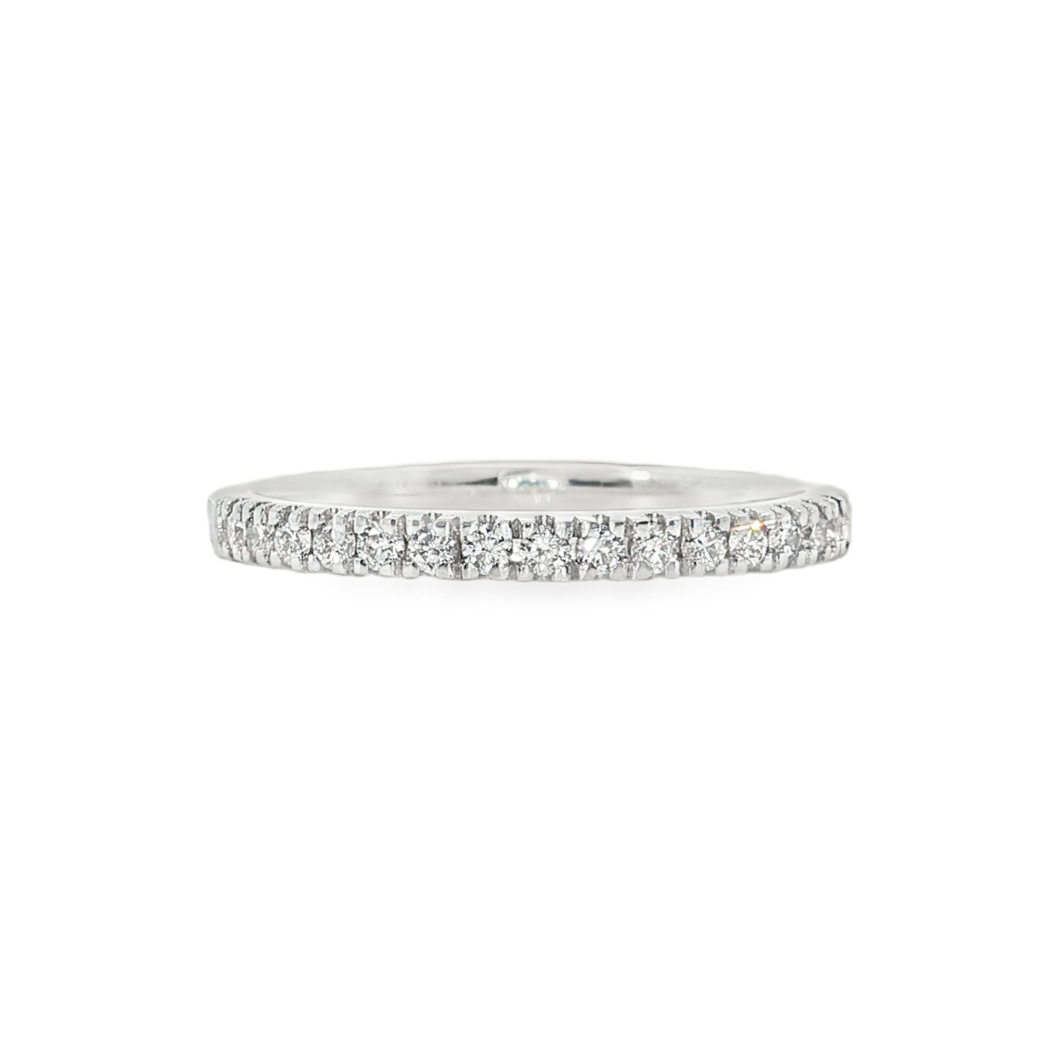 9ct White Gold Lab Grown Diamond Wedding Band – 0.30ct TDW