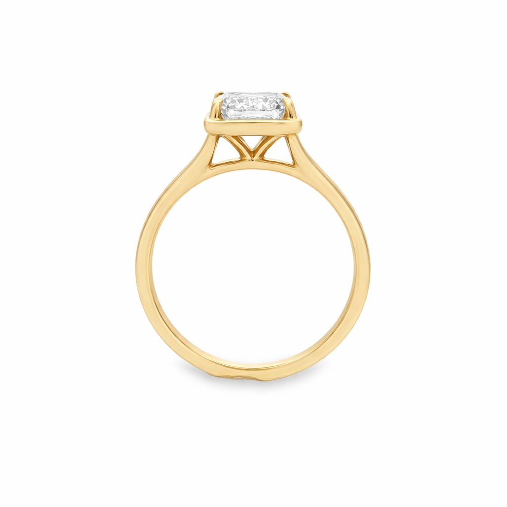 9ct Yellow Gold 4 Eagle Claw Set Emerald Cut Lab Grown Diamond Georgian Style Solitaire Ring – 2.02ct TDW